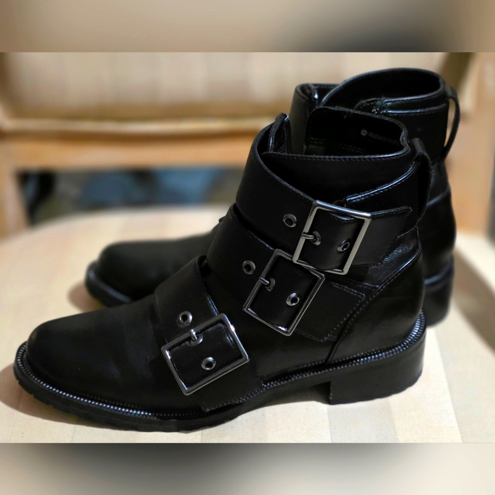 Blondo Waterproof Black "Camila" Moto Biker Ankle Boots with Buckles, Size 6.5.